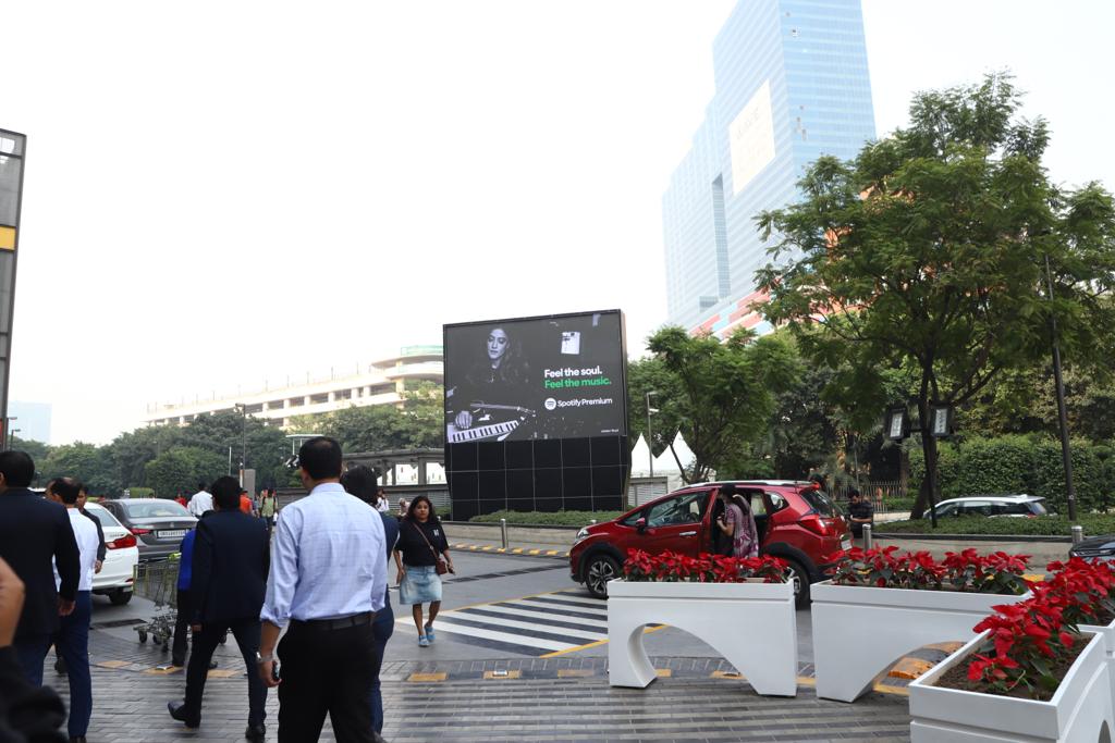 spotify dooh campaign at dlf mall